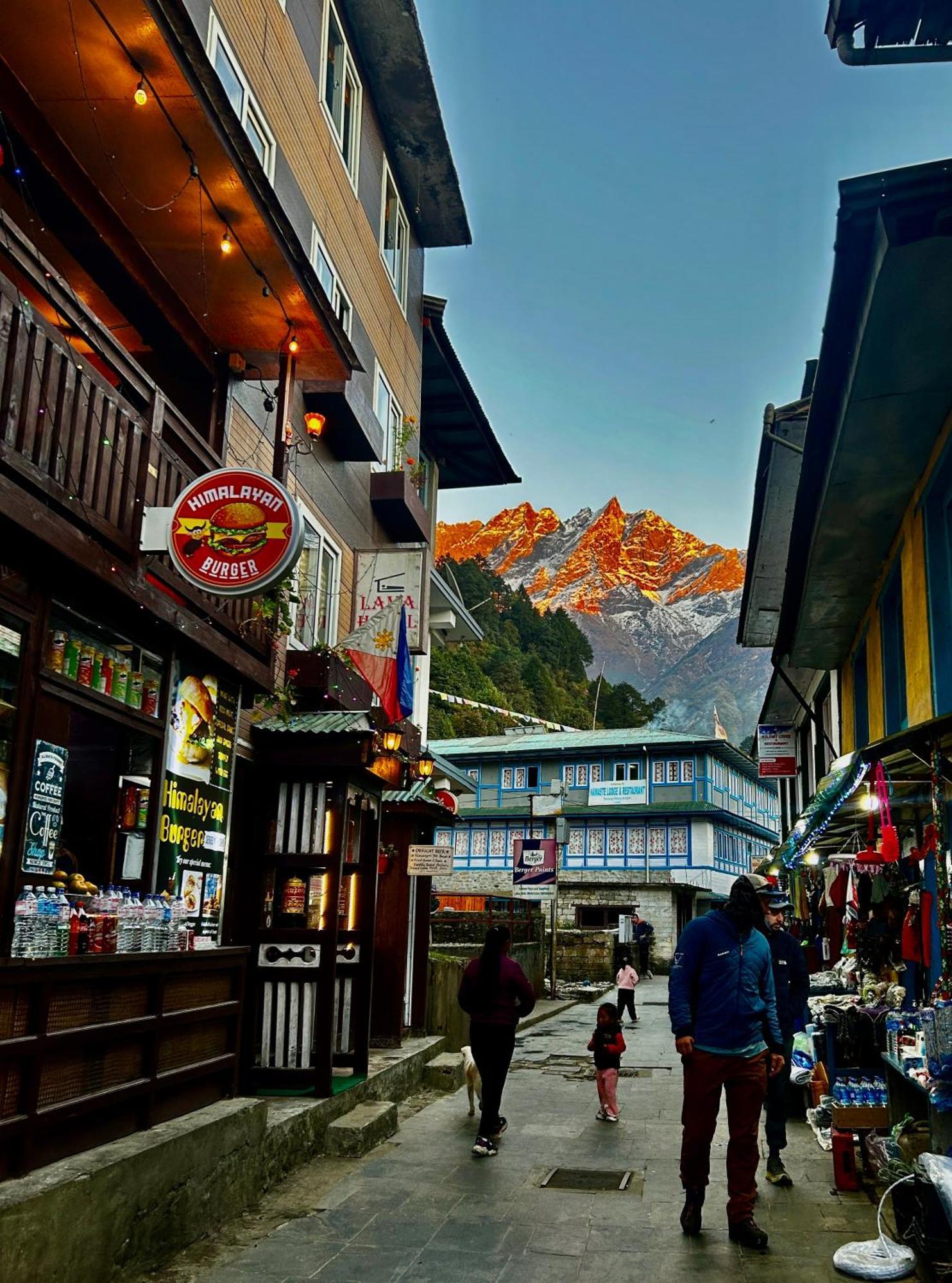 Lama Hotel - Cafe De Himalaya Lukla Zewnętrze zdjęcie